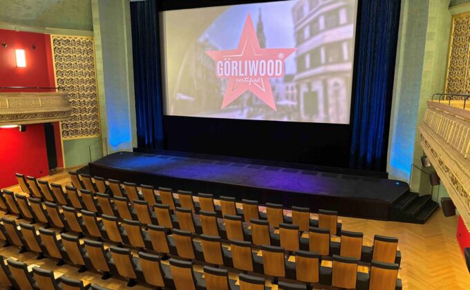 Kinosaal mit Leinwand Filmreihe Goerliwood im filmpalast c Franziska Glaubitz aktuell 2