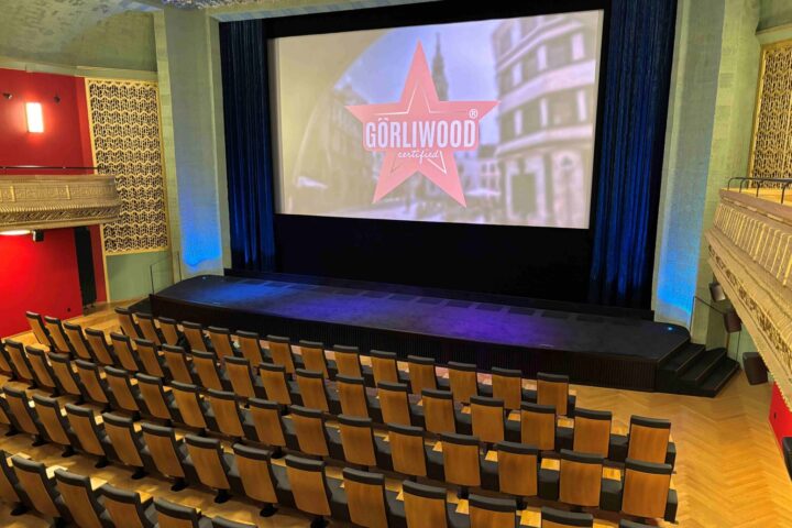 Kinosaal mit Leinwand Filmreihe Goerliwood im filmpalast c Franziska Glaubitz aktuell 2