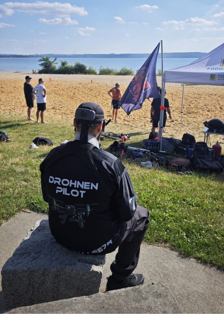 Tony (TonyFree74) mit FPV-Ausrüstung