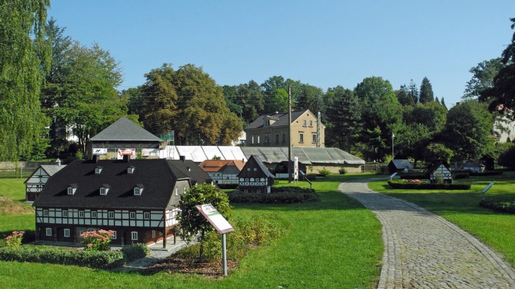 cunewalde rundwanderweg park Rundwanderweg Cunewalde: lange Tagestour und kurze Alternative für Familien