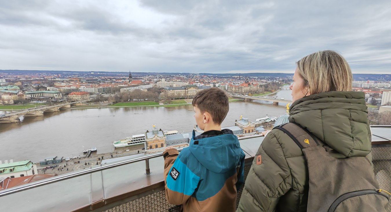 Auf die Kuppel der Dresdner Frauenkirche: Aufstieg zur Aussichts­platt­form