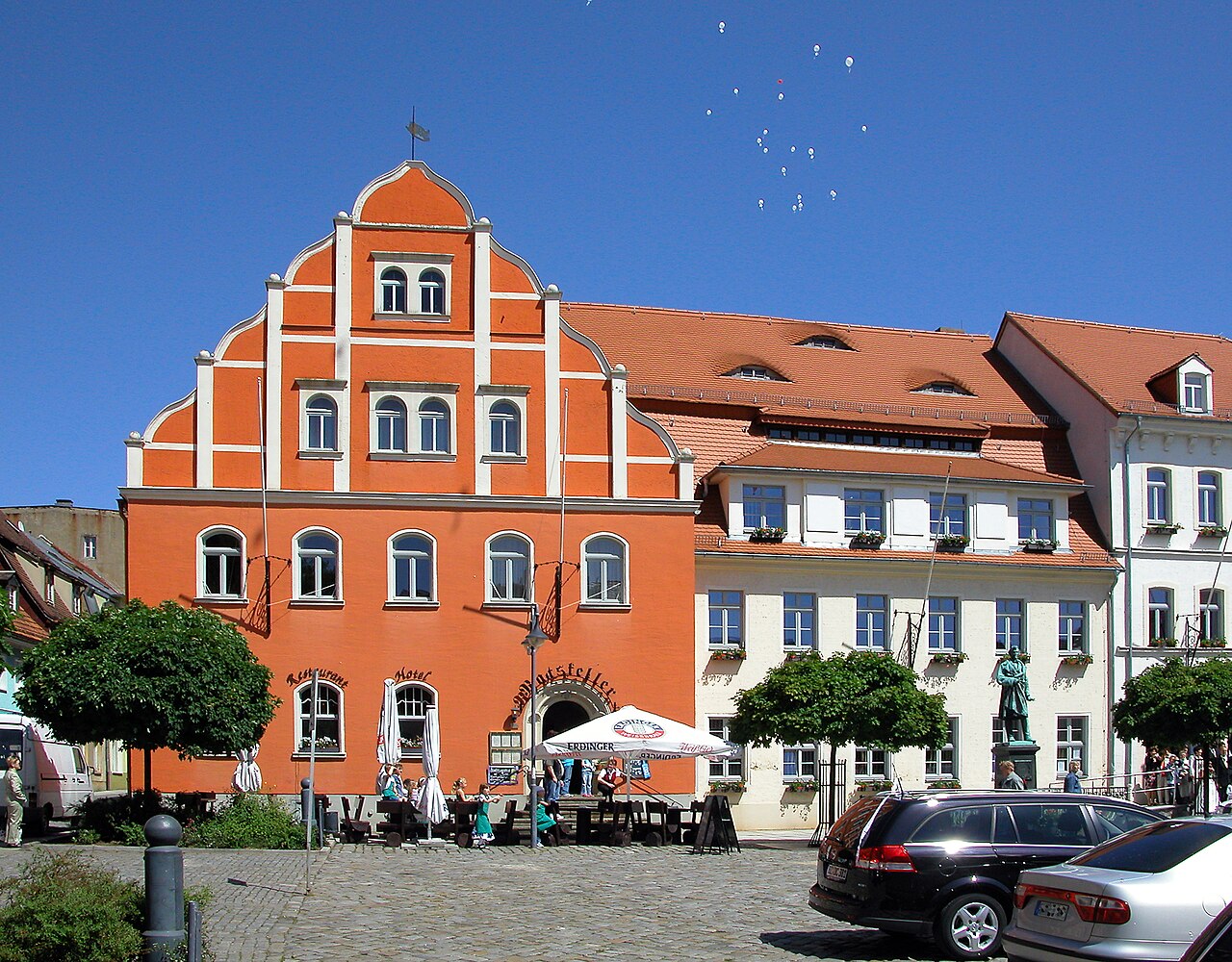 Rathaus am Marktplatz in Pulsnitz