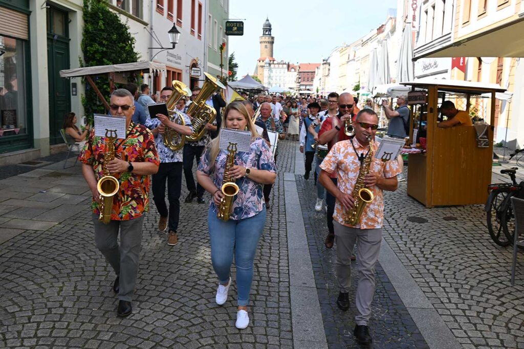 schlesischer tippelmarkt umzug schlesischer tippelmarkt umzug